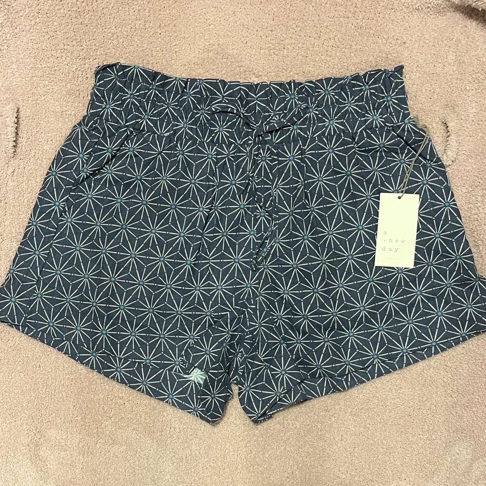 A New Day Gray&Navy Geometric High Waist Shorts NWT